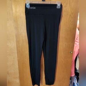 Black Curve Hugging Yoga Pants with Back Pockets Size XL
